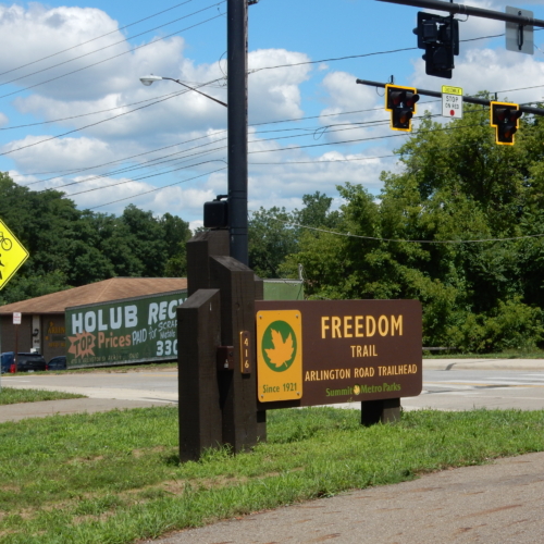 Freedom Trail Arlington Road Trailhead