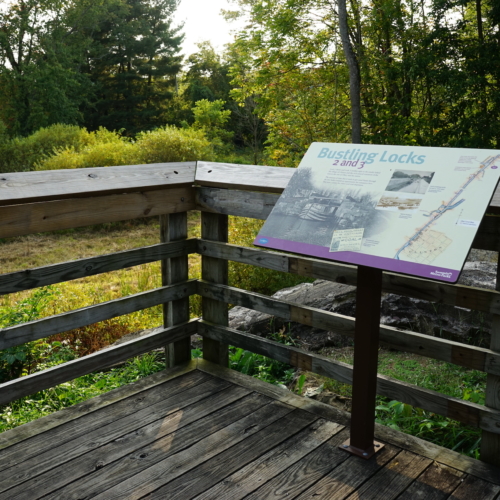 An overlook between the Clinton and New Franklin trailheads.